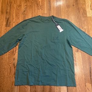 Vintage style Vinyard Vines men’s long sleeve shirt (size L)